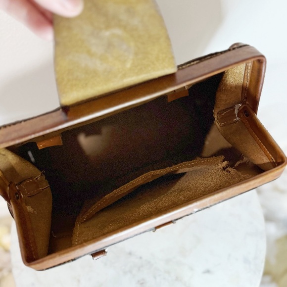 Vintage Leather Satchel Bag Paris Tan Distressed - Picture 4 of 8